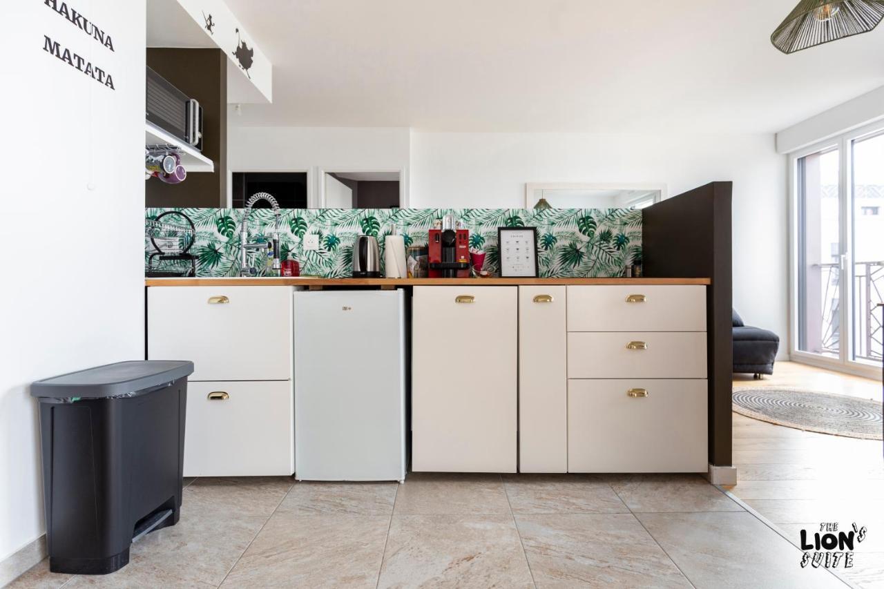 The Lion'S Suite: A Full Flat Near Disneyland. シェシー エクステリア 写真